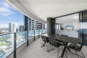 Oracle Resort Broadbeach