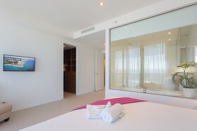 Oracle Resort Broadbeach