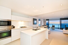 Oracle Resort Broadbeach