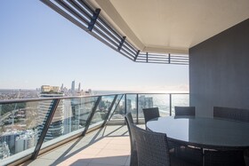 Oracle Resort Broadbeach