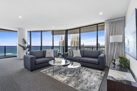 Oracle Resort Broadbeach