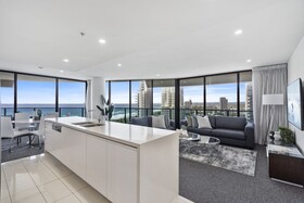 Oracle Resort Broadbeach