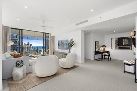 Oracle Resort Broadbeach