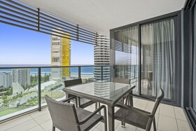 Oracle Resort Broadbeach