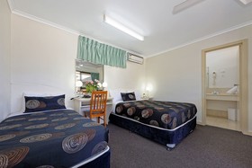 Econo Lodge Park Lane