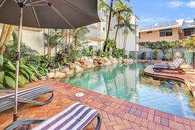 Coral Tree Inn