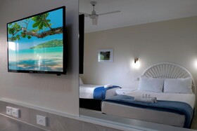 Hotel Tropiq Cairns