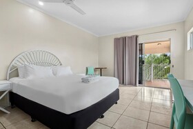 Hotel Tropiq Cairns