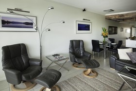 Waters Edge Apartment Cairns