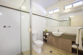 Nightcap at Golden Beach Tavern