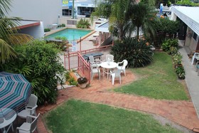Caloundra Suncourt Motel