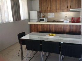 Merrima Court Holiday Apartments