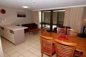 Merrima Court Holiday Apartments