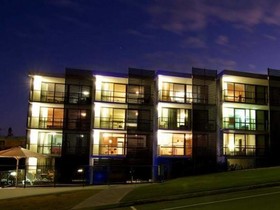 Merrima Court Holiday Apartments