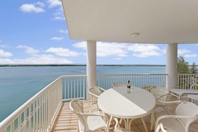 Riviere On Golden Beach