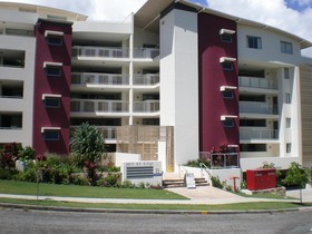 Salt on Kings Holiday Apartments