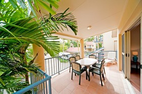 Beach Court Holiday Villas