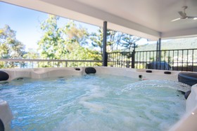 Great Escape Cannonvale