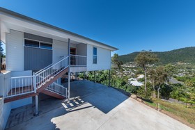 Great Escape Cannonvale