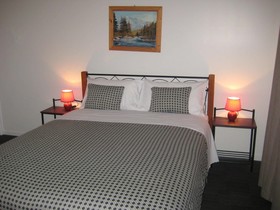 Riverdell Park Accommodation Bed & Breakfast