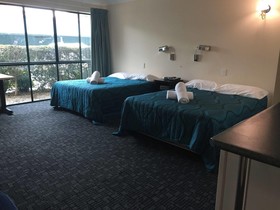 Pacific Resort Cleveland