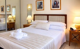 Clifton Sands Holiday Units