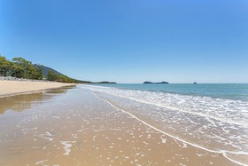 Seascape Luxury Beachfront Holiday House