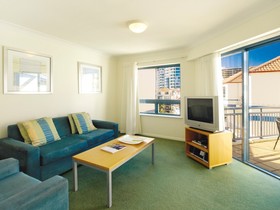 Oaks Gold Coast Calypso Plaza Suites