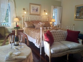 Amore Bed & Breakfast
