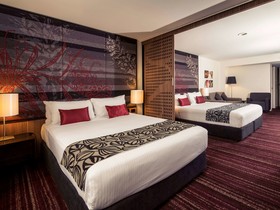 Mantra Gladstone