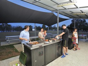 Lake Somerset Holiday Park