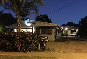 The Beachside Cottages
