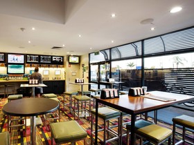 Nightcap at Kawana Waters Hotel