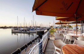 Nightcap at Kawana Waters Hotel