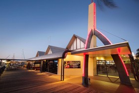 Nightcap at Kawana Waters Hotel