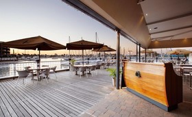Nightcap at Kawana Waters Hotel