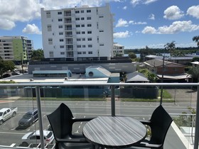 Airtrip Apartments on River Street