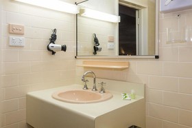Mid City Motor Inn, Mackay