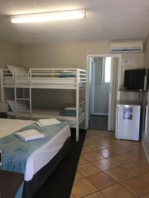 Paradise Motel