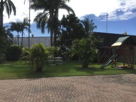 Paradise Motel