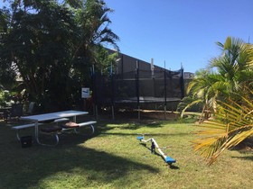 Paradise Motel