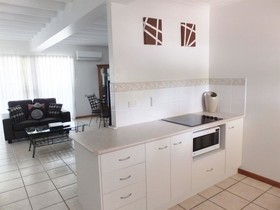 The Shores Holiday Apartments