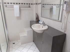 The Shores Holiday Apartments