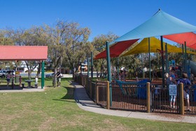 Pale Pacific Holiday Units