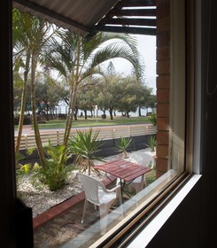 Pale Pacific Holiday Units