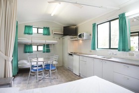 Argylla Holiday & Caravan Park