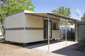 Mount Isa Holiday & Caravan Park