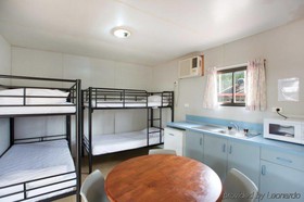 Mount Isa Holiday & Caravan Park