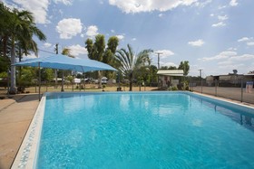 Mount Isa Holiday & Caravan Park