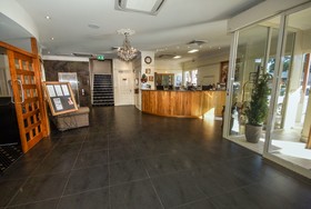Redearth Boutique Hotel